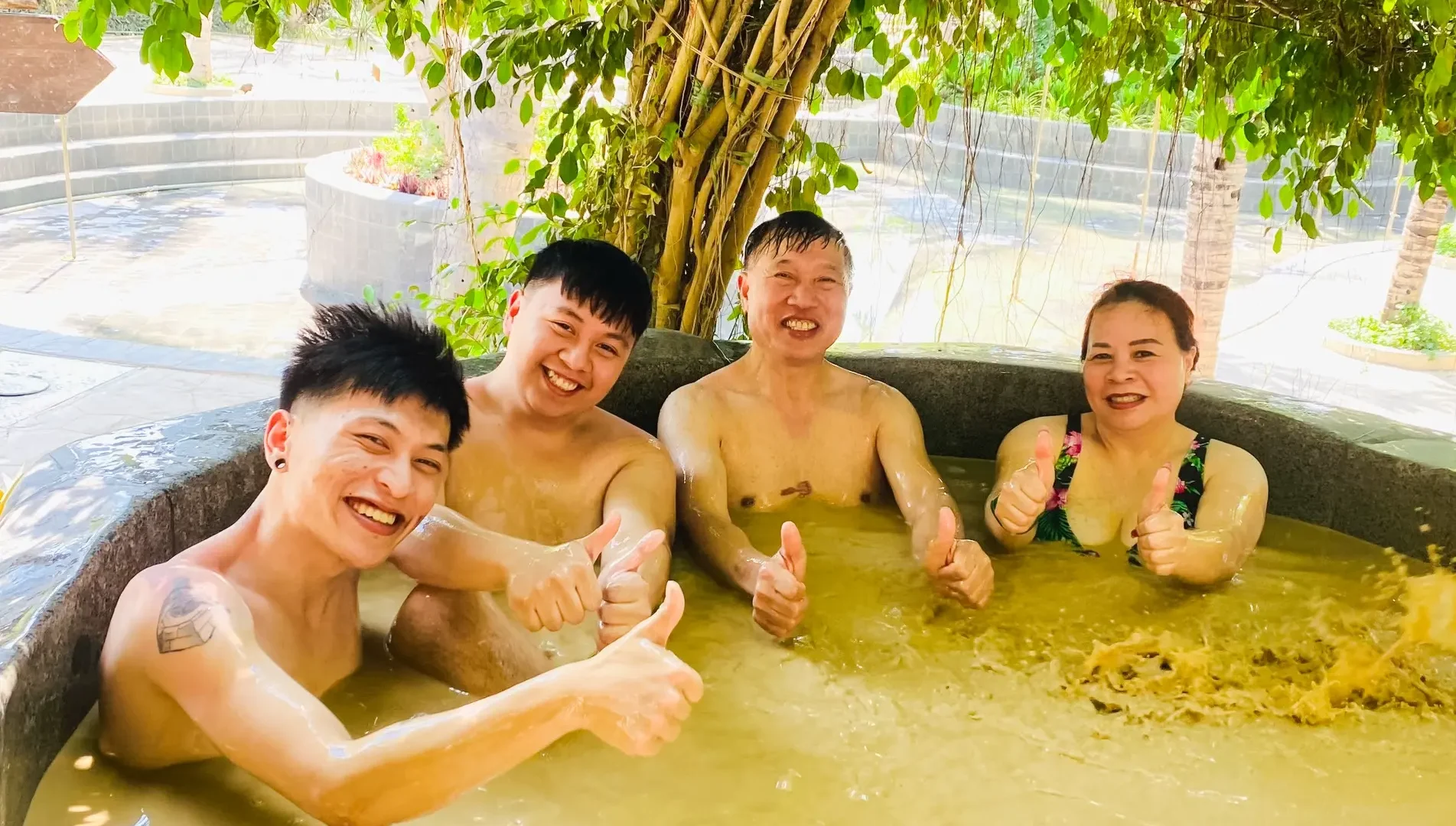 Tour vip Mini Beach – Hòn Tằm resort