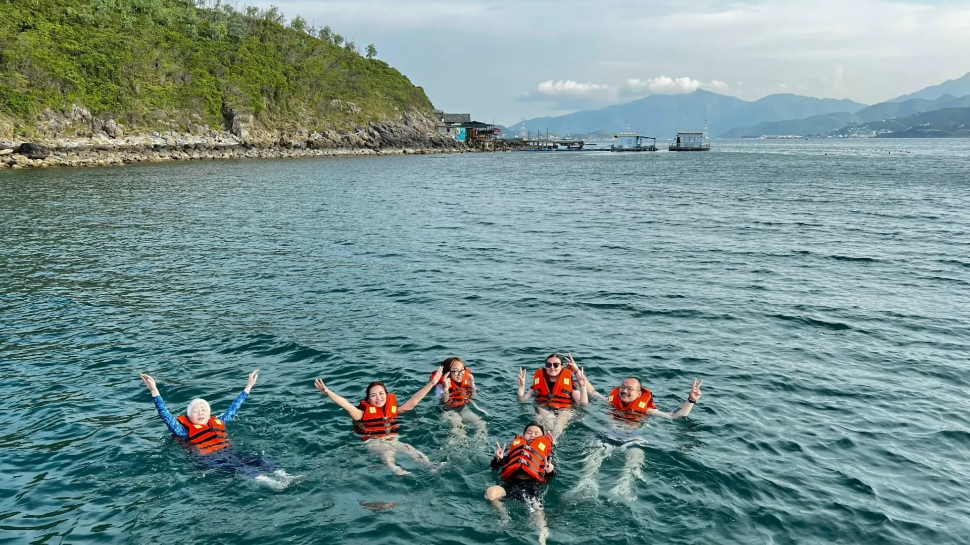 VIP canoe fishing tour