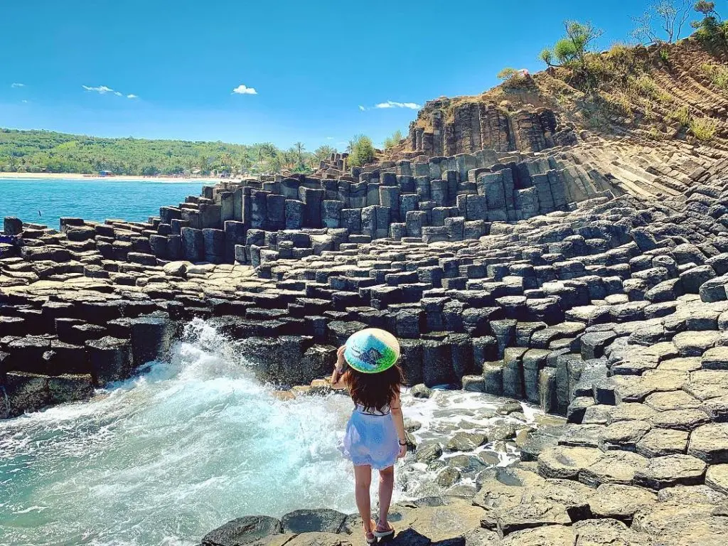 Phu Yen 3 day 2 night tour – The land of yellow flowers and green grass