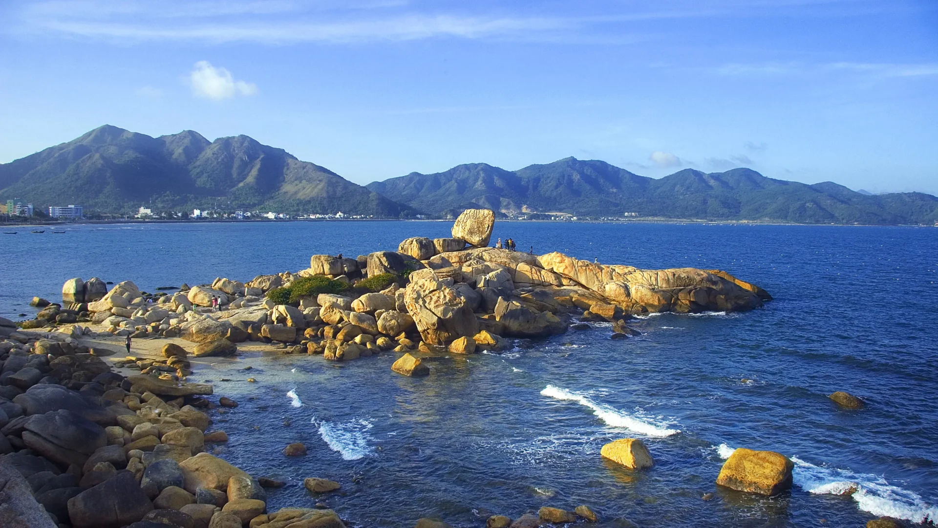 Tour Nha Trang – Vẻ đẹp phố biển 4 ngày 3 đêm