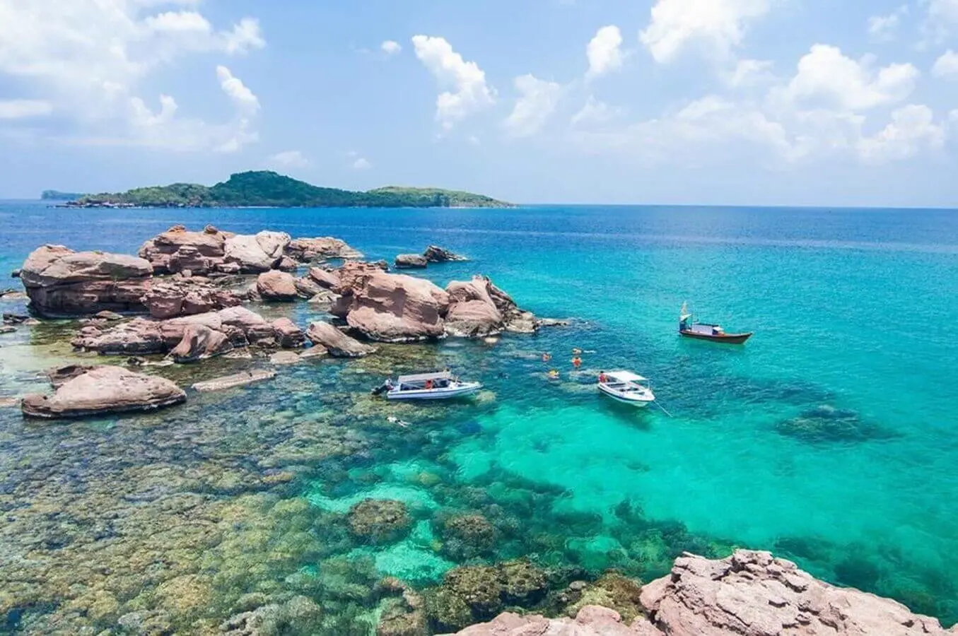 Nha Trang – Ninh Thuan – Nha Trang 4 days 3 nights tour