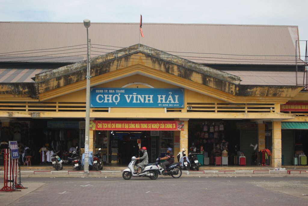 Chợ Vĩnh Hải (Nguồn : internet)