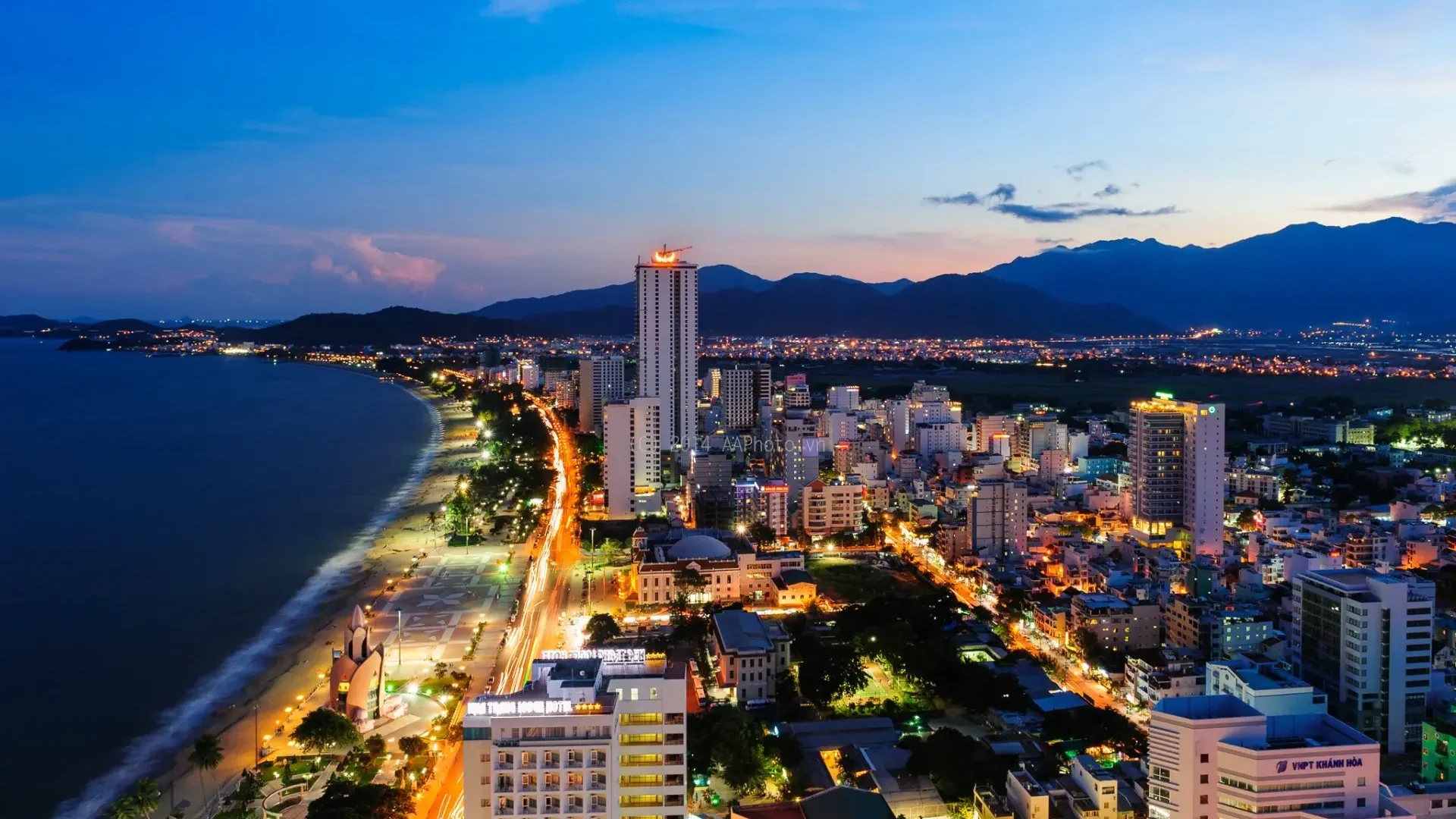 7 Days 6 Nights Ho Chi Minh City – Mui Ne – Da Lat – Nha Trang & Departure